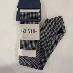 Black & white plaid skinny tie & 2 pocket squares